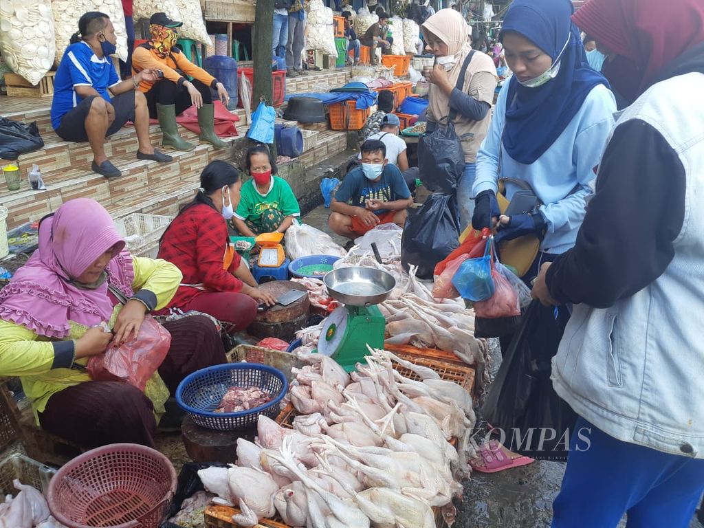 https://assetd.kompas.id/-1iN1GBqhpGAHw5pk__CiiFUoh8=/1024x768/filters:watermark(https://cdn-content.kompas.id/umum/kompas_main_logo.png,-16p,-13p,0)/https%3A%2F%2Fkompas.id%2Fwp-content%2Fuploads%2F2021%2F04%2FWhatsApp-Image-2021-04-12-at-12.56.38_1618208024.jpeg