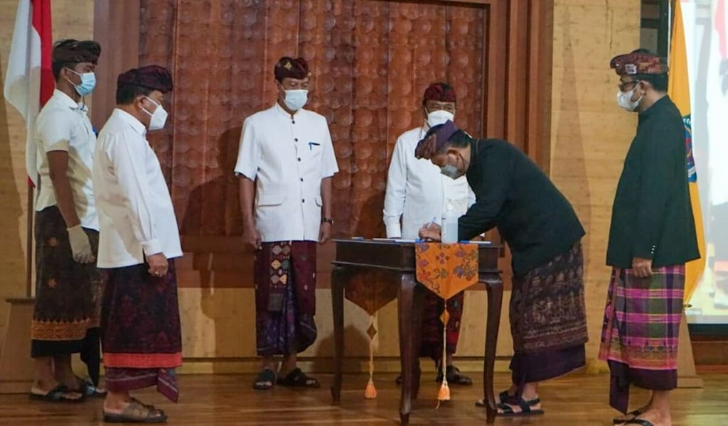 https://assetd.kompas.id/-RS7cmZNR8TICuDrt788uhv0RbY=/1024x600/https%3A%2F%2Fkompas.id%2Fwp-content%2Fuploads%2F2021%2F02%2F20210217coka-serah-terima-jabatan-wali-kota_1613561710.jpg