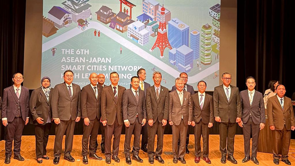 Plh Dirjen Bina Adwil pada The ASEAN-Japan Smart Cities Network High Level Meeting