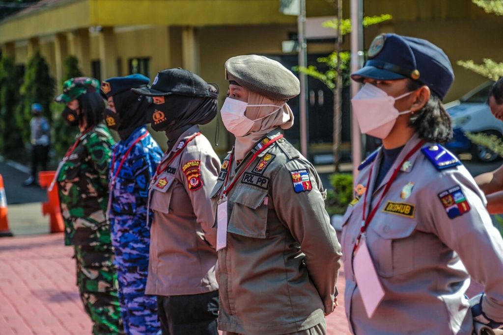 https://assetd.kompas.id/-avZcsFhIJMK5jdo1hb_Pb7Ay-g=/1024x683/https%3A%2F%2Fkompas.id%2Fwp-content%2Fuploads%2F2021%2F09%2Fsrikandi-vaksin_1632222993.jpeg