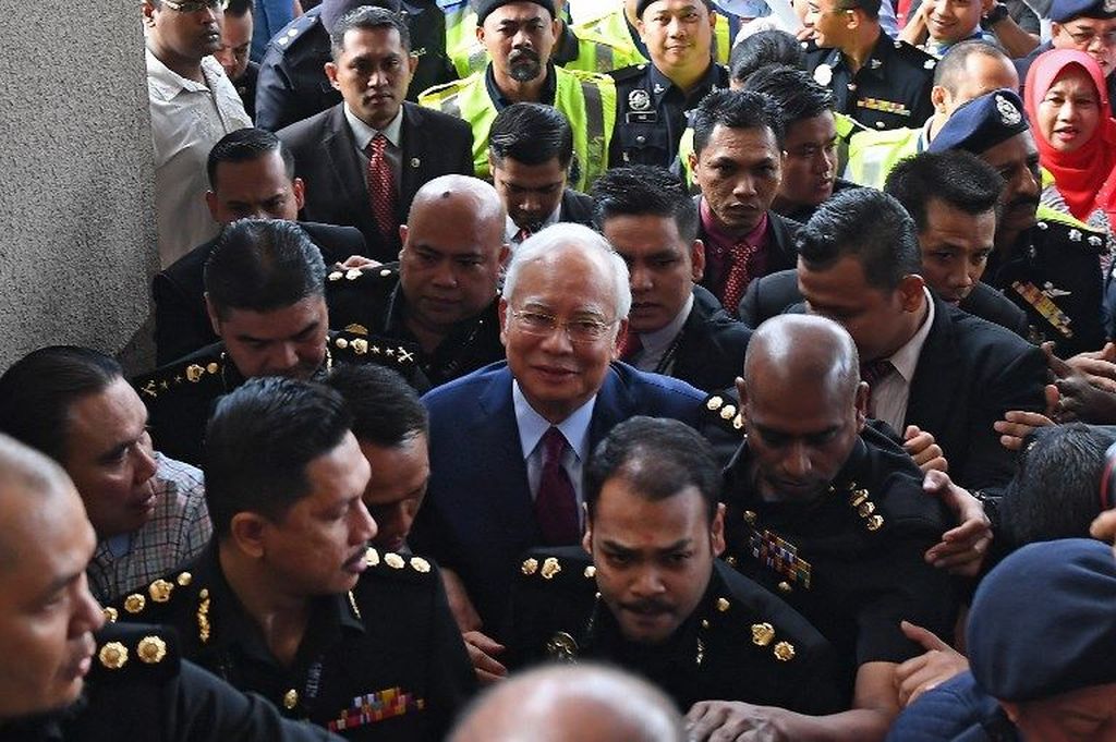 https://assetd.kompas.id/-tqRdwlQ-E9Ik9PimpmAvU0fXXo=/1024x681/https%3A%2F%2Fkompas.id%2Fwp-content%2Fuploads%2F2018%2F07%2F000_1749WL-1.jpg