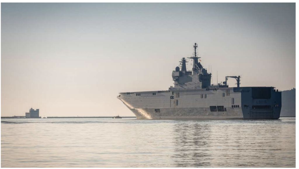 LHD Dixmude punya kemampuan untuk operasi penanganan bencana alam.