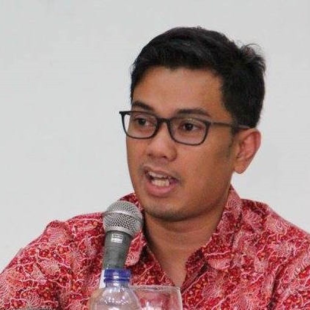 https://assetd.kompas.id/0e2dpKfqa5yzVYfVTBaWoSTrVPo=/1024x1024/https%3A%2F%2Fkompas.id%2Fwp-content%2Fuploads%2F2020%2F08%2Fsulfikar-24eiqxm-e1461664091963_1598387025.jpg