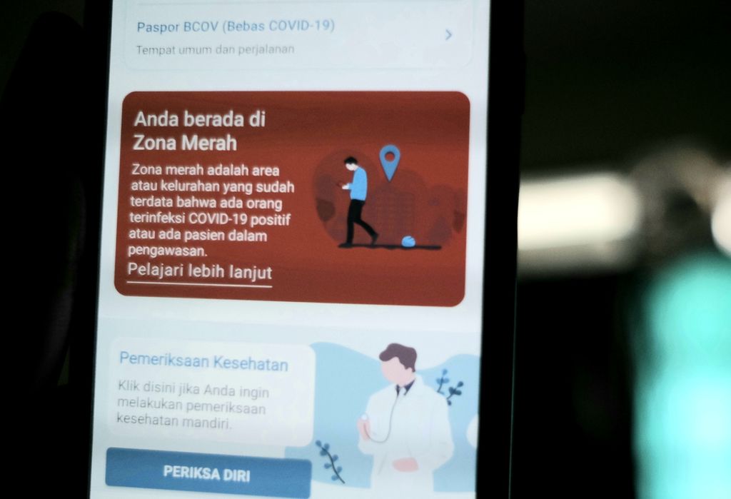 Tampilan aplikasi ponsel Peduli Lindungi dari Kementerian Komunikasi dan Informatika, September 2020. Aplikasi ini digunakan untuk melacak riwayat kontak pengguna ponsel dengan pasien positif Covid-19.