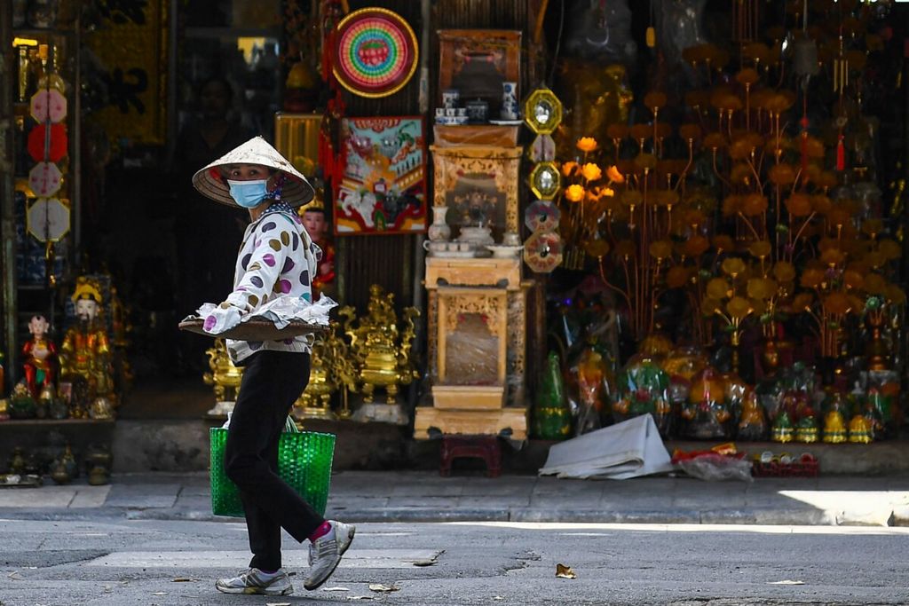 https://assetd.kompas.id/15kDBnB_f90yxjg1hhlxhVDr4HE=/1024x683/https%3A%2F%2Fkompas.id%2Fwp-content%2Fuploads%2F2021%2F05%2FIVETNAM-LIFESTYLE_96612521_1622459194.jpg
