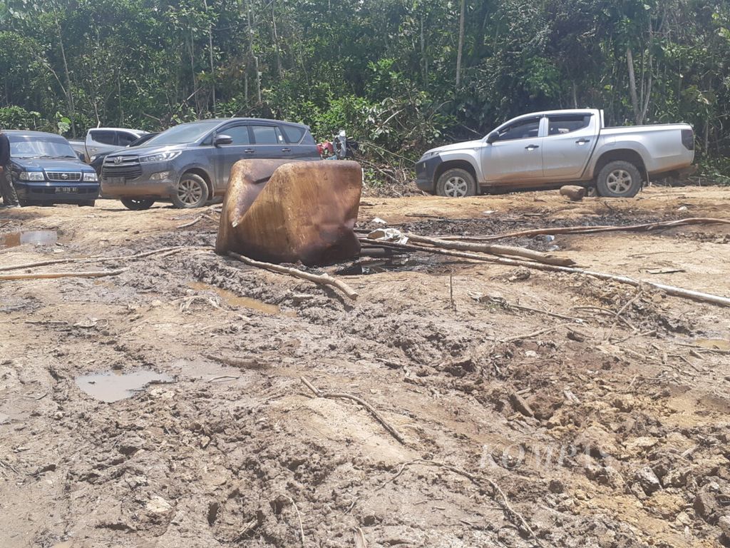 https://assetd.kompas.id/1EnLkfKQ9vbafQ64u5aMEpcaIv4=/1024x768/filters:watermark(https://cdn-content.kompas.id/umum/kompas_main_logo.png,-16p,-13p,0)/https%3A%2F%2Fkompas.id%2Fwp-content%2Fuploads%2F2021%2F04%2F20210427_120744_1619524366.jpg