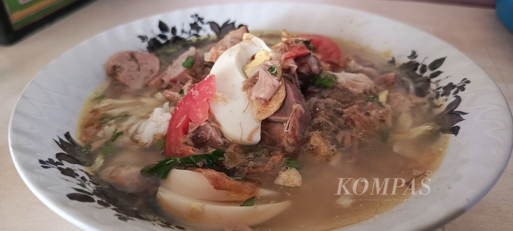 Soto Dahlok, Jember. Foto diambil pada Minggu (6/8/2023).