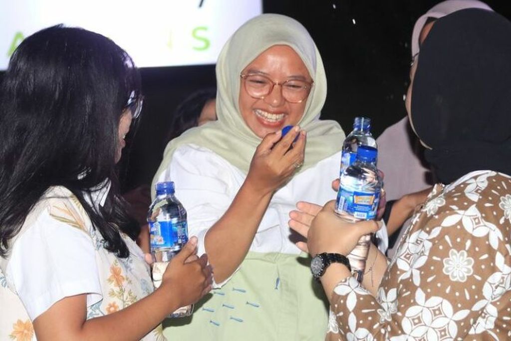 https://assetd.kompas.id/1v54vAWQjlPJaq-dncOFpDS6VHo=/1024x683/https%3A%2F%2Ftaja.kompas.id%2Fwp-content%2Fuploads%2F2025%2F09%2FAQUA-1-1-720x480.jpg