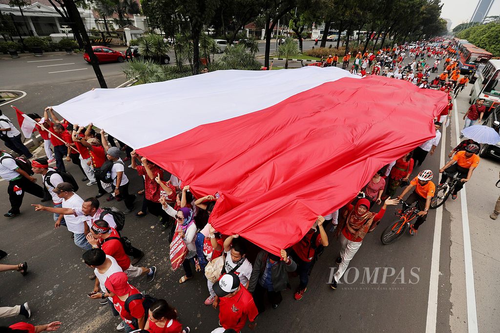 https://assetd.kompas.id/29CieEltuhvv80aHdRwzgFDErl0=/1024x683/filters:watermark(https://cdn-content.kompas.id/umum/kompas_main_logo.png,-16p,-13p,0)/https%3A%2F%2Fkompas.id%2Fwp-content%2Fuploads%2F2018%2F11%2Fkompas_tark_27238075_46_1.jpeg