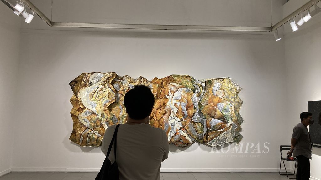 Suasana pembukaan pameran New Hope” di Galeri Nasional Indonesia, Jakarta, Jumat (3/2/2023). Pameran ini menampilkan 91 karya dari 30 seniman dalam dan luar negeri.