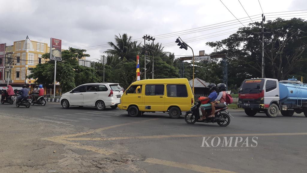 https://assetd.kompas.id/2ysuI4XpYKNbqCMU22AUcsv5BG8=/1024x576/filters:watermark(https://cdn-content.kompas.id/umum/kompas_main_logo.png,-16p,-13p,0)/https%3A%2F%2Fkompas.id%2Fwp-content%2Fuploads%2F2019%2F08%2F20190821_ENGLISH-PAPUA_B_web_1566396637-2.jpg