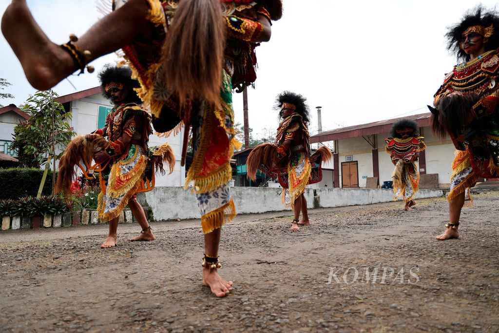 Iringan Tari Soreng 