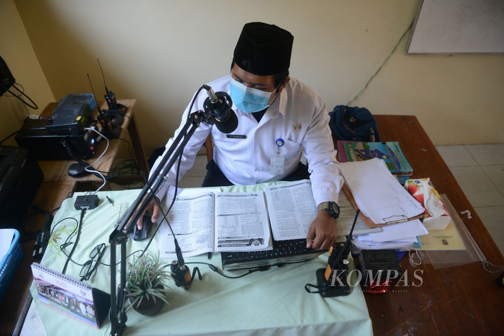 https://assetd.kompas.id/3VGwPu1aLW1ixlaMw48mQi0RzVM=/1024x683/filters:watermark(https://cdn-content.kompas.id/umum/kompas_main_logo.png,-16p,-13p,0)/https%3A%2F%2Fkompas.id%2Fwp-content%2Fuploads%2F2020%2F08%2F8cd16134-4c4e-49b8-8bde-bd619d0390a6_jpg.jpg
