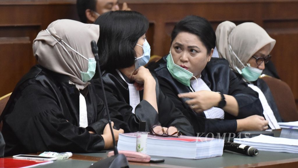 https://assetd.kompas.id/3VmbVROfea8f_Jk1GKUDhRLriXg=/1024x576/filters:watermark(https://cdn-content.kompas.id/umum/kompas_main_logo.png,-16p,-13p,0)/https%3A%2F%2Fkompas.id%2Fwp-content%2Fuploads%2F2020%2F10%2F08b0518d-3d79-4669-aa13-453a88d2cea9_jpg.jpg