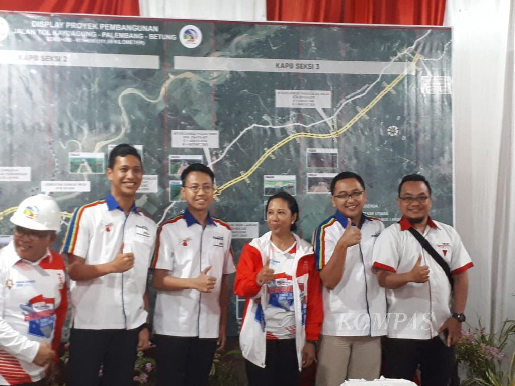 https://assetd.kompas.id/3YLSH5ehLuqwzYP241U7kNaewWU=/1024x768/filters:watermark(https://cdn-content.kompas.id/umum/kompas_main_logo.png,-16p,-13p,0)/https%3A%2F%2Fkompas.id%2Fwp-content%2Fuploads%2F2019%2F01%2F20180829RAM-Trans-Sumatera.jpeg