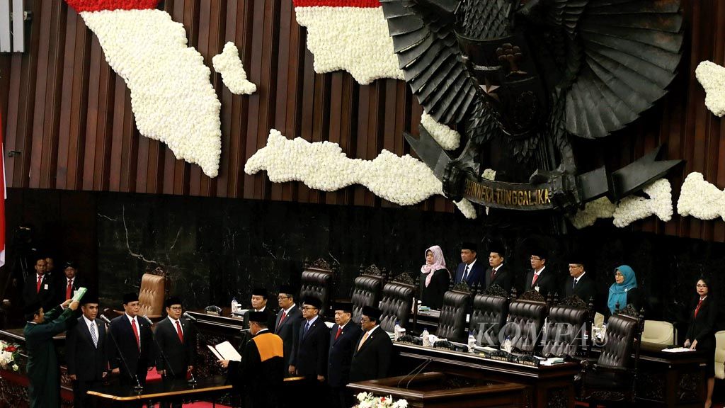https://assetd.kompas.id/3skS3ICEryU7mYVHjX4IgpYtVZY=/1024x576/filters:watermark(https://cdn-content.kompas.id/umum/kompas_main_logo.png,-16p,-13p,0)/https%3A%2F%2Fkompas.id%2Fwp-content%2Fuploads%2F2018%2F03%2F20180327_ENGLISH-TAJUK-1_A_web.jpg