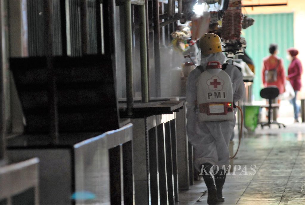 https://assetd.kompas.id/4koCwnhdZlrvAvGsTU_2I3nVfaQ=/1024x688/filters:watermark(https://cdn-content.kompas.id/umum/kompas_main_logo.png,-16p,-13p,0)/https%3A%2F%2Fkompas.id%2Fwp-content%2Fuploads%2F2020%2F04%2Fc4a1b2b8-1e7a-4123-b100-cdb2860e070c_jpg.jpg