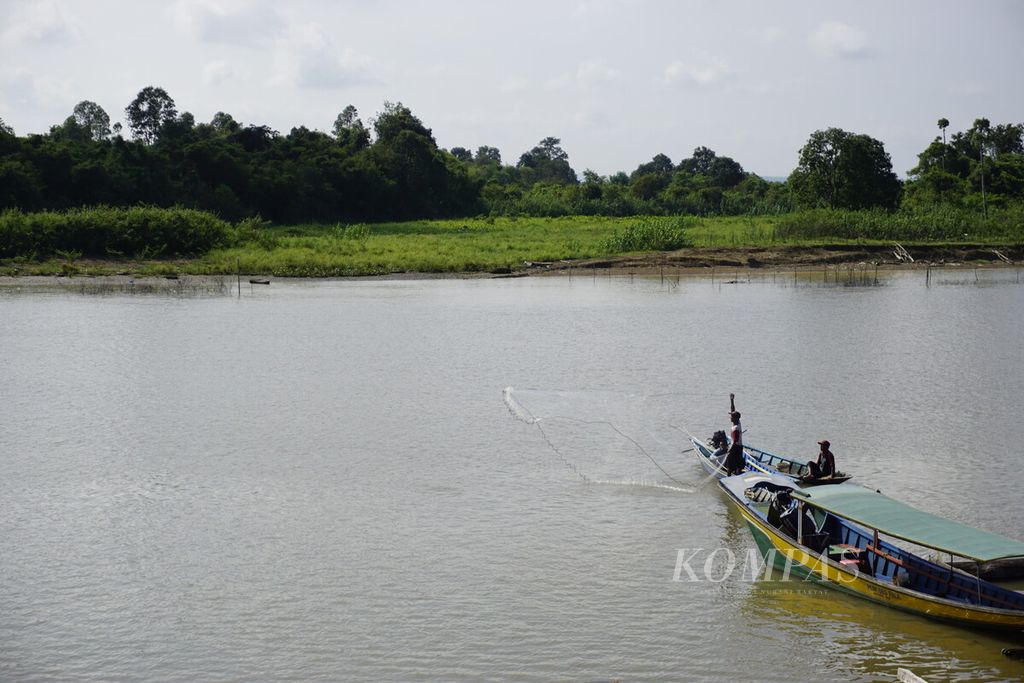 https://assetd.kompas.id/4oGRjfW6-p4DjyXLGHrNj_0tgFo=/1024x683/filters:watermark(https://cdn-content.kompas.id/umum/kompas_main_logo.png,-16p,-13p,0)/https%3A%2F%2Fkompas.id%2Fwp-content%2Fuploads%2F2020%2F02%2F2d7aac44-5df9-493f-baf2-ecccdb441379_jpg.jpg