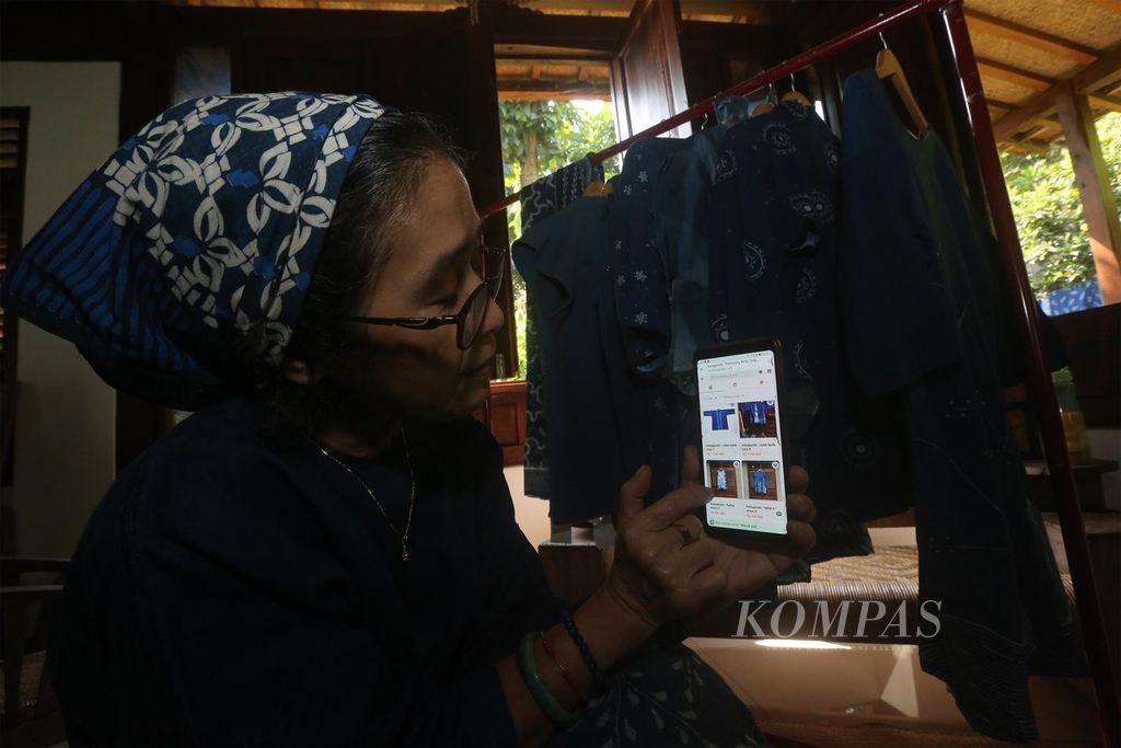 https://assetd.kompas.id/52K1AiAKIEZfywL67PouQGwLKrg=/1024x683/filters:watermark(https://cdn-content.kompas.id/umum/kompas_main_logo.png,-16p,-13p,0)/https%3A%2F%2Fkompas.id%2Fwp-content%2Fuploads%2F2020%2F07%2F209d2f4e-a772-4f02-9042-402e87f41025_jpg.jpg