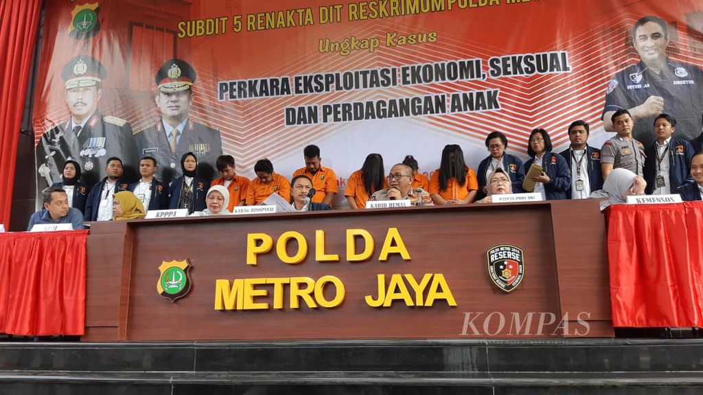 https://assetd.kompas.id/6FCJTfarVLMAT9LayPgEUmYmvtY=/1024x576/filters:watermark(https://cdn-content.kompas.id/umum/kompas_main_logo.png,-16p,-13p,0)/https%3A%2F%2Fkompas.id%2Fwp-content%2Fuploads%2F2020%2F01%2FJOG-prostitusi2_1579613688.jpeg