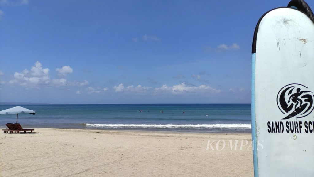 https://assetd.kompas.id/6ZewGb5drDr8VDqKM_PFVwQgqQI=/1024x577/filters:watermark(https://cdn-content.kompas.id/umum/kompas_main_logo.png,-16p,-13p,0)/https%3A%2F%2Fkompas.id%2Fwp-content%2Fuploads%2F2021%2F09%2F20210924cokd-pengaturan-arus-lalu-lintas_1632476739.jpg