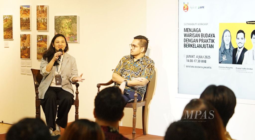 Co-Founder EcoTouch Christina Harjanto