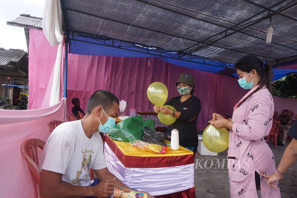 https://assetd.kompas.id/7T3xCcor6kS1epG7ts0SPiYz-4c=/1024x683/filters:watermark(https://cdn-content.kompas.id/umum/kompas_main_logo.png,-16p,-13p,0)/https%3A%2F%2Fkompas.id%2Fwp-content%2Fuploads%2F2020%2F12%2F7d18f716-4d3c-4438-8aca-4cbe55158af4_jpg.jpg