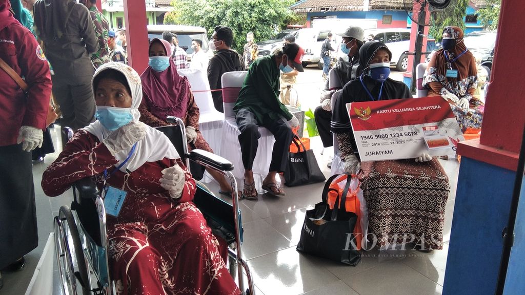 https://assetd.kompas.id/7eNhkNq7Q6qjsXJHpQi4INqYnes=/1024x576/filters:watermark(https://cdn-content.kompas.id/umum/kompas_main_logo.png,-16p,-13p,0)/https%3A%2F%2Fkompas.id%2Fwp-content%2Fuploads%2F2021%2F06%2F45d20a0d-93cc-42b1-af15-0ef5ff5acab8_jpg.jpg