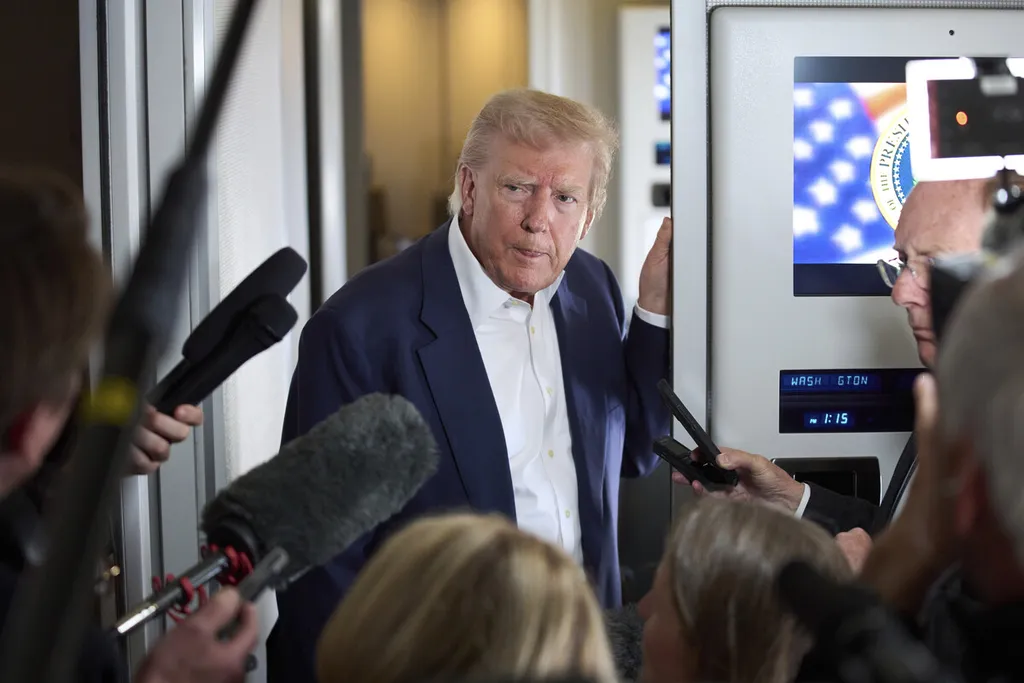 Demi Hollywood, Trump Ancam Tarif 100 Persen untuk Film Produksi Luar AS