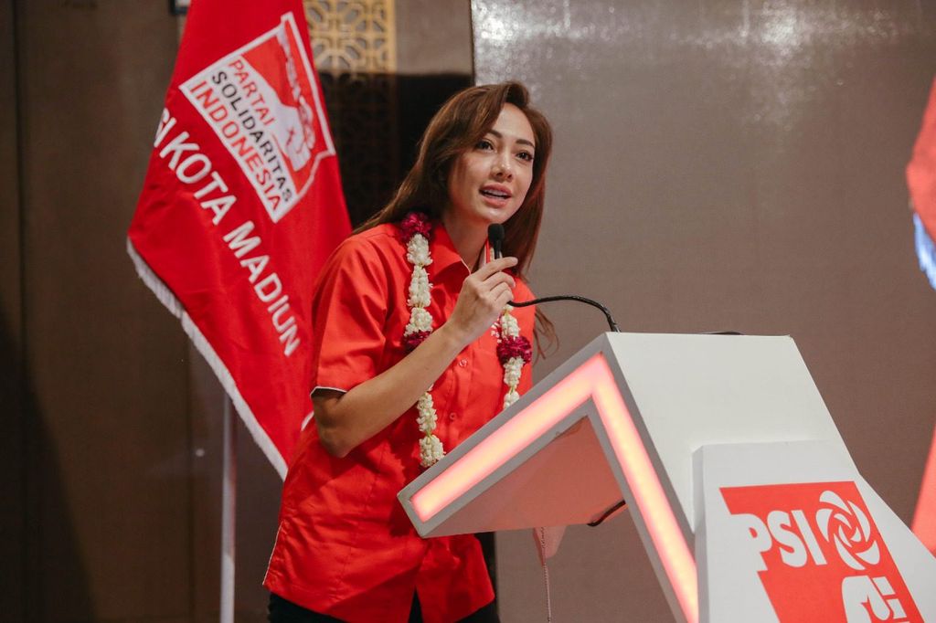 Sekjen Partai Partai Solidaritas Indonesia, Dea Tunggaesti, mengapresiasi langkah DPR RI yang akan menjadikan Rancangan Undang-undang Tindak Pidana Kekerasan Seksual (RUU TPKS) sebagai inisiatif DPR (12/01/2022)