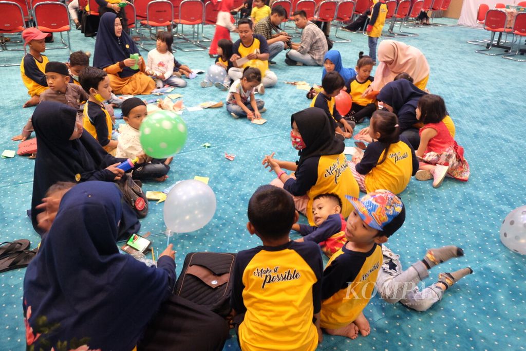 https://assetd.kompas.id/8KQ-MZNzzJriYnZcrazJE-V3XH8=/1024x683/filters:watermark(https://cdn-content.kompas.id/umum/kompas_main_logo.png,-16p,-13p,0)/https%3A%2F%2Fkompas.id%2Fwp-content%2Fuploads%2F2019%2F02%2FDSCF7206_1550408247.jpg