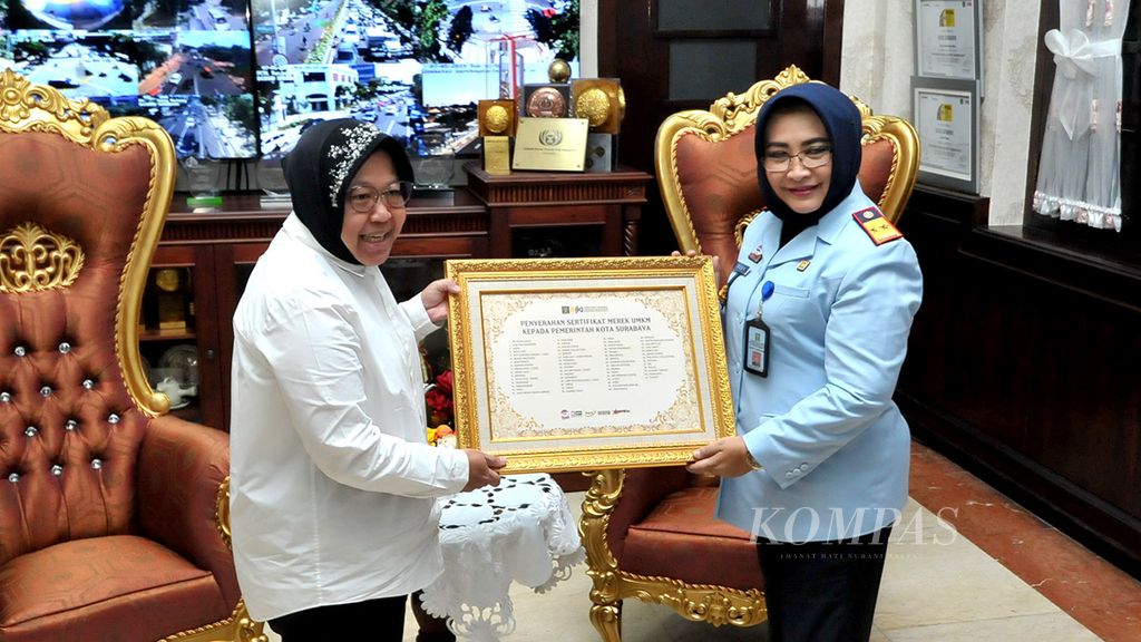 https://assetd.kompas.id/8ldFKCoR6_8eVRg_1ZyMZooVXpA=/1024x576/filters:watermark(https://cdn-content.kompas.id/umum/kompas_main_logo.png,-16p,-13p,0)/https%3A%2F%2Fkompas.id%2Fwp-content%2Fuploads%2F2019%2F05%2F20190508ETA_1557384966.jpg