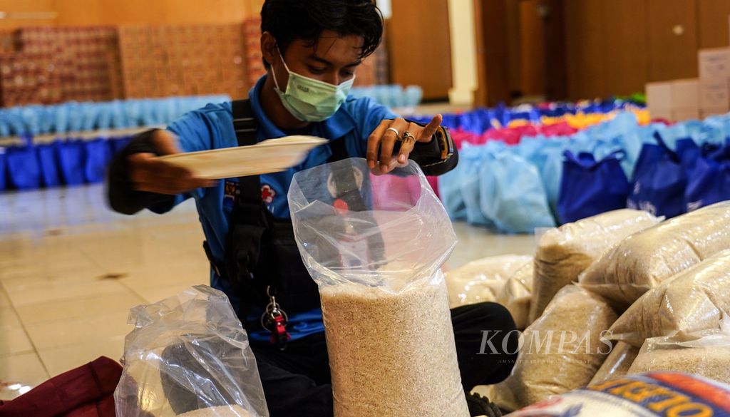 https://assetd.kompas.id/8vW0HphT3Jdx91VgxNPU6cESda4=/1024x585/filters:watermark(https://cdn-content.kompas.id/umum/kompas_main_logo.png,-16p,-13p,0)/https%3A%2F%2Fkompas.id%2Fwp-content%2Fuploads%2F2021%2F07%2F35bd5752-c875-4ed1-a160-c98a67fef920_jpg.jpg