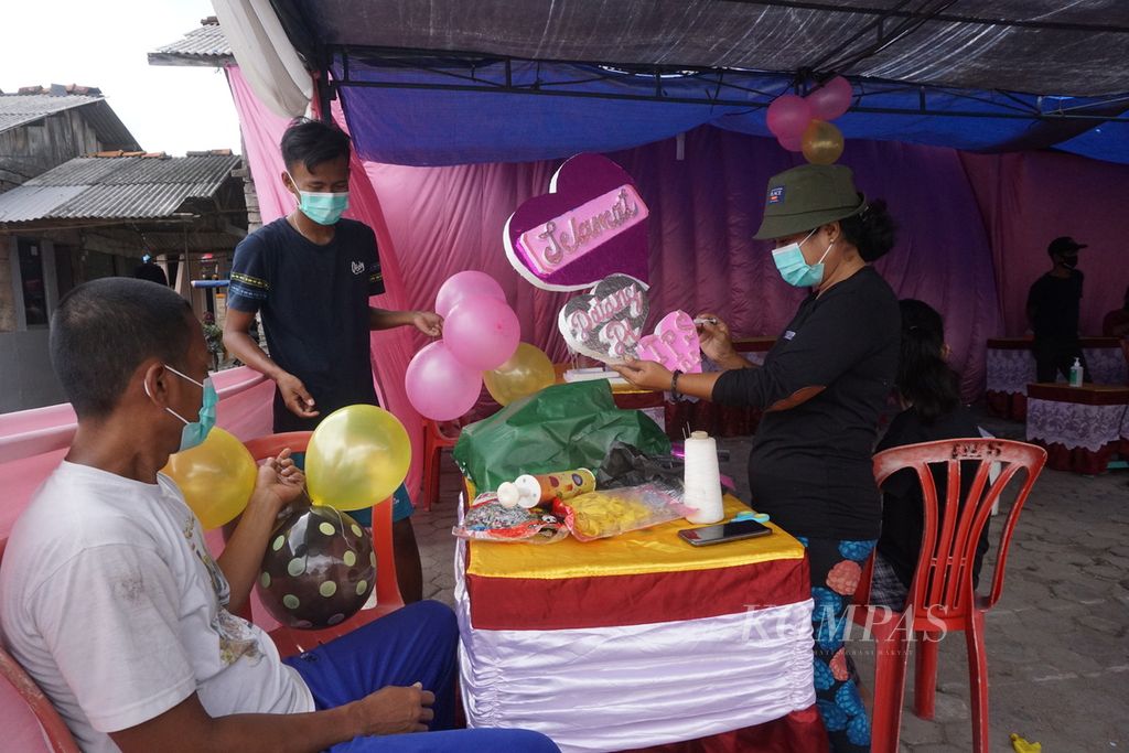 https://assetd.kompas.id/9FxnFaYaj6SbZIfyUQnuEjPgF_E=/1024x683/filters:watermark(https://cdn-content.kompas.id/umum/kompas_main_logo.png,-16p,-13p,0)/https%3A%2F%2Fkompas.id%2Fwp-content%2Fuploads%2F2020%2F12%2F1e6f7cf4-1a07-4baf-85e7-ea71e96fbe17_jpg.jpg