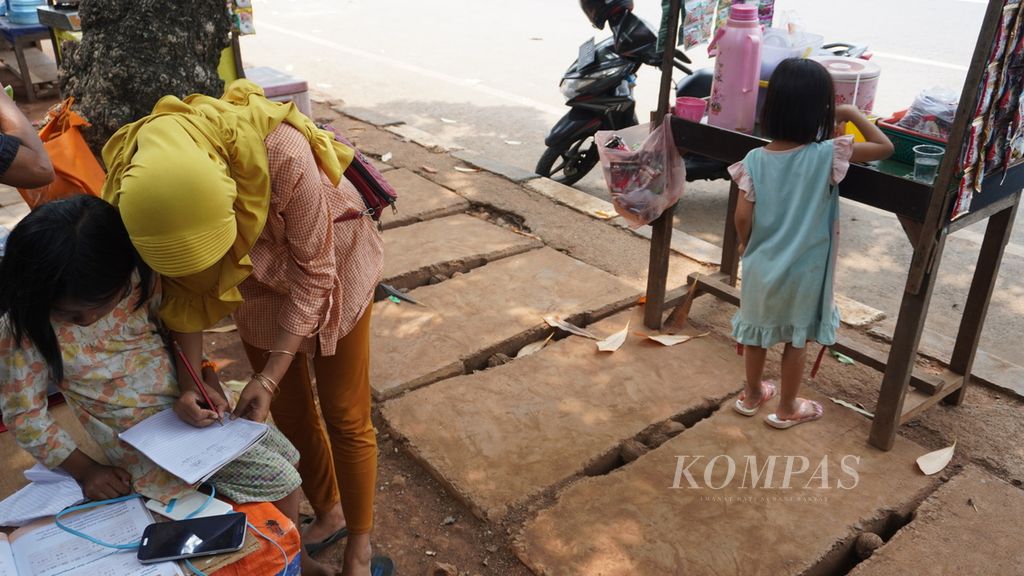 https://assetd.kompas.id/9SeHuu0LIpQniNbk6-OBqc1JLJM=/1024x576/filters:watermark(https://cdn-content.kompas.id/umum/kompas_main_logo.png,-16p,-13p,0)/https%3A%2F%2Fkompas.id%2Fwp-content%2Fuploads%2F2020%2F08%2F3f8b4daf-2ab7-4bda-9336-8b32e0ddf47d_JPG.jpg