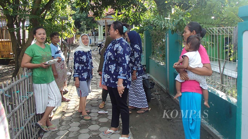 https://assetd.kompas.id/9fhr9PqxJg_XlOF_L8W9OhxKysY=/1024x576/filters:watermark(https://cdn-content.kompas.id/umum/kompas_main_logo.png,-16p,-13p,0)/http%3A%2F%2Fkompas.id%2Fwp-content%2Fuploads%2F2017%2F04%2F20170421H6_ENGLISH-TAJUK-1_A_web.jpg