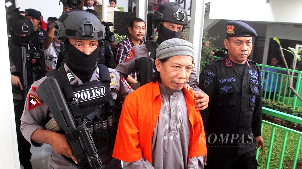 https://assetd.kompas.id/9qro5PnlEluPfrOPVJUJf2LMxI0=/1024x576/filters:watermark(https://cdn-content.kompas.id/umum/kompas_main_logo.png,-16p,-13p,0)/https%3A%2F%2Fkompas.id%2Fwp-content%2Fuploads%2F2018%2F07%2F20180518_AMAN_B_web-4.jpg