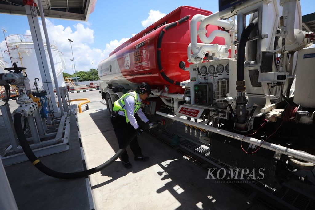 https://assetd.kompas.id/9s_xV0L_mMdNqbGy6gnz4-1KQuE=/1024x683/filters:watermark(https://cdn-content.kompas.id/umum/kompas_main_logo.png,-16p,-13p,0)/https%3A%2F%2Fkompas.id%2Fwp-content%2Fuploads%2F2019%2F12%2F9407b55c-b742-4348-9313-7c86f08a57ec_jpg.jpg