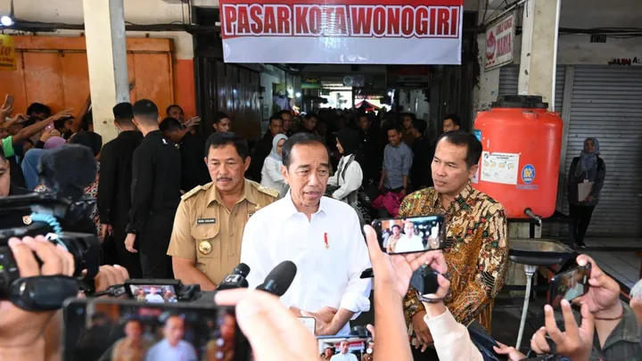 Teluku untuk artikel Pertemuan Presiden Jokowi dan Mahfud MD Dijadwalkan Kamis Sore