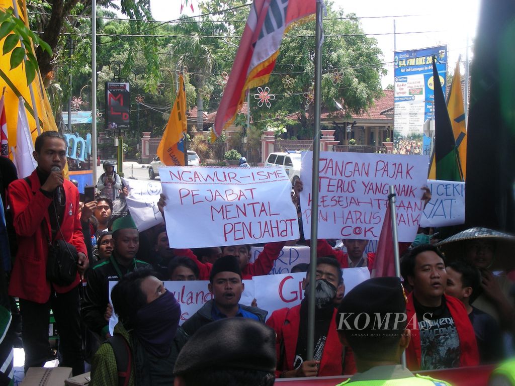 https://assetd.kompas.id/A5Jr6KtTRzmNSB15leF1_6NwK2M=/1024x768/filters:watermark(https://cdn-content.kompas.id/umum/kompas_main_logo.png,-16p,-13p,0)/https%3A%2F%2Fkompas.id%2Fwp-content%2Fuploads%2F2018%2F04%2F20180410acic.jpg