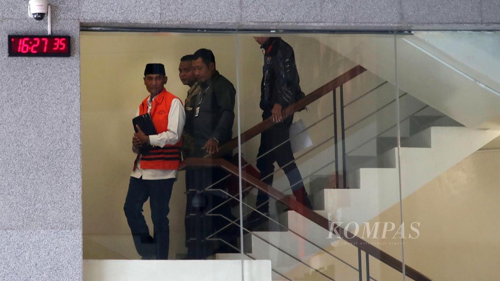 https://assetd.kompas.id/A7OgCfk7ETl-phZi2ypTyd2ybl4=/1024x576/filters:watermark(https://cdn-content.kompas.id/umum/kompas_main_logo.png,-16p,-13p,0)/https%3A%2F%2Fkompas.id%2Fwp-content%2Fuploads%2F2019%2F07%2F20190728_ENGLISH-TAJUK_D_web_1564320560.jpg