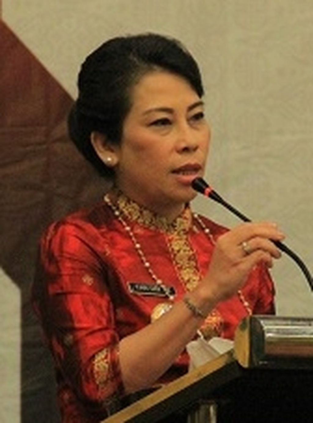 https://assetd.kompas.id/ATN9gzW8YAwoGzX_2H542_ONJ3A=/1024x1384/https%3A%2F%2Fkompaspedia.kompas.id%2Fwp-content%2Fuploads%2F2022%2F04%2FWALIKOTA-SINGKAWANG2.jpg