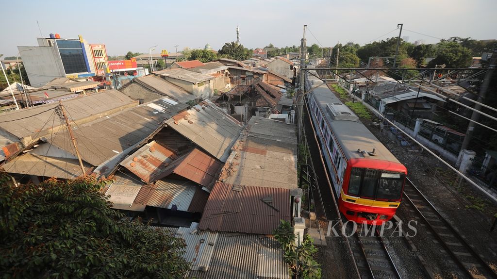 https://assetd.kompas.id/AjYK2h7h3u7ZKXNsXV5bMvXVj6o=/1024x575/filters:watermark(https://cdn-content.kompas.id/umum/kompas_main_logo.png,-16p,-13p,0)/https%3A%2F%2Fkompas.id%2Fwp-content%2Fuploads%2F2019%2F10%2F1b22f124-2207-476a-8d58-6c7f0890bb9d_jpg.jpg