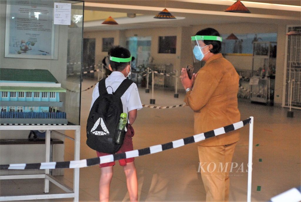 https://assetd.kompas.id/ArfJfwVJPYpTw2QmRwta6MPr-i4=/1024x688/filters:watermark(https://cdn-content.kompas.id/umum/kompas_main_logo.png,-16p,-13p,0)/https%3A%2F%2Fkompas.id%2Fwp-content%2Fuploads%2F2021%2F03%2F8fa47308-db7a-4049-880c-7336557b7305_jpg.jpg