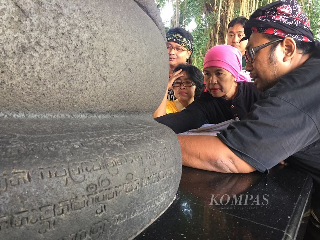 https://assetd.kompas.id/AzQ_oWqyy0CtbHV94-SyciE8-KU=/1024x768/filters:watermark(https://cdn-content.kompas.id/umum/kompas_main_logo.png,-16p,-13p,0)/https%3A%2F%2Fkompas.id%2Fwp-content%2Fuploads%2F2018%2F05%2F20170909bro-KIDarca4.jpg
