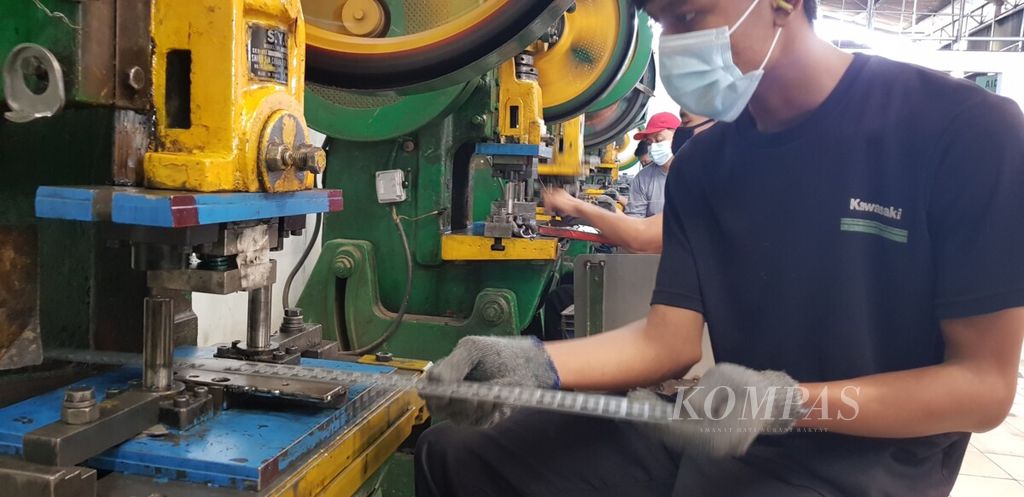 https://assetd.kompas.id/BTBsoJZ6zsQqO5gec7AqBJbJ3Io=/1024x497/filters:watermark(https://cdn-content.kompas.id/umum/kompas_main_logo.png,-16p,-13p,0)/https%3A%2F%2Fkompas.id%2Fwp-content%2Fuploads%2F2021%2F04%2F20210421_095320_1619242416.jpg