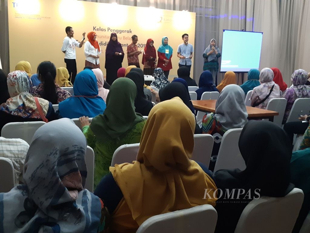 https://assetd.kompas.id/BrVfNlR0WX9jpP0-DUINPWZFK0A=/1024x768/filters:watermark(https://cdn-content.kompas.id/umum/kompas_main_logo.png,-16p,-13p,0)/https%3A%2F%2Fkompas.id%2Fwp-content%2Fuploads%2F2018%2F11%2F20181005_145611_1542201178.jpg