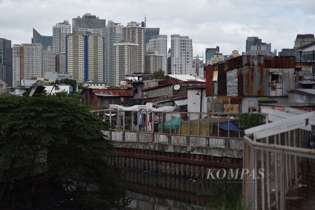 https://assetd.kompas.id/BsWNEfsVT8auTJ8x6PbaIvYv3yU=/1024x684/filters:watermark(https://cdn-content.kompas.id/umum/kompas_main_logo.png,-16p,-13p,0)/https%3A%2F%2Fkompas.id%2Fwp-content%2Fuploads%2F2019%2F12%2Fff91c10f-03b9-412f-a90e-d0fcfc829c93_jpg.jpg