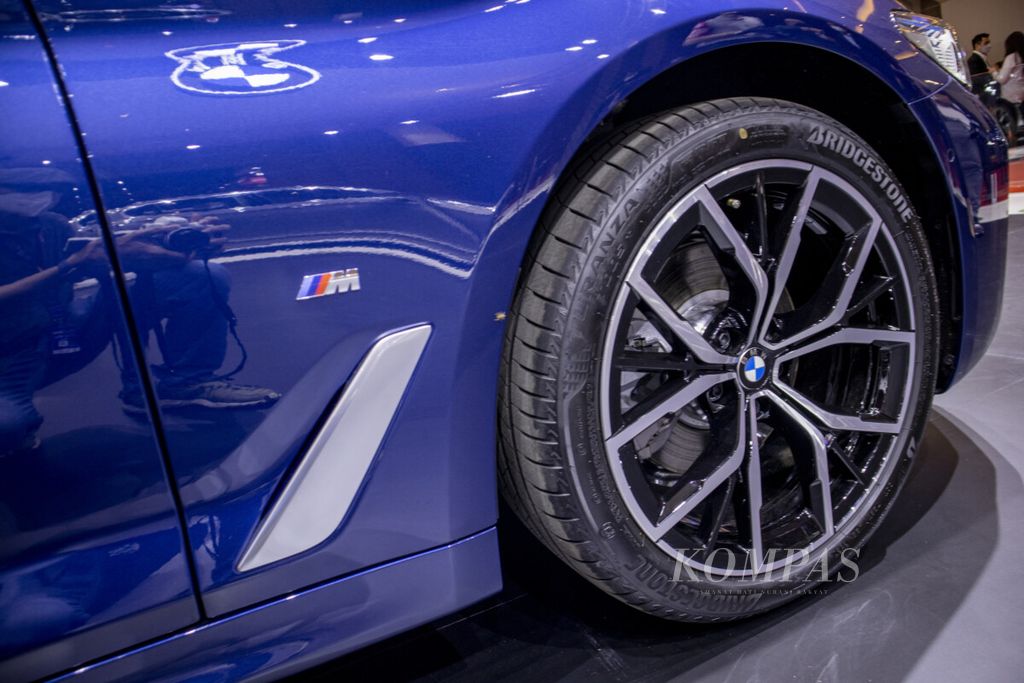 https://assetd.kompas.id/CKcah3QKIoYCkYrW4o7t2TlxUIo=/1024x683/filters:watermark(https://cdn-content.kompas.id/umum/kompas_main_logo.png,-16p,-13p,0)/https%3A%2F%2Fkompas.id%2Fwp-content%2Fuploads%2F2021%2F04%2F20210415ED11_BMW_1618578378.jpg