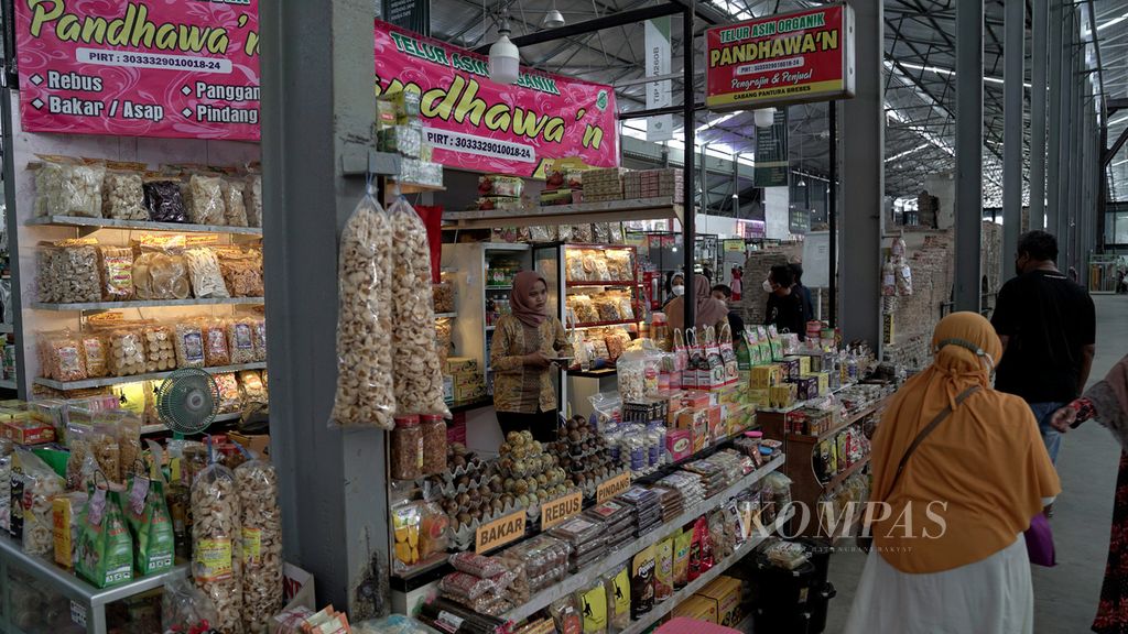 https://assetd.kompas.id/CWQ2gN7Vj3gF4VS6re3Yvd0UME0=/1024x576/filters:watermark(https://cdn-content.kompas.id/umum/kompas_main_logo.png,-16p,-13p,0)/https%3A%2F%2Fkompas.id%2Fwp-content%2Fuploads%2F2021%2F03%2F9e521793-1609-4931-86a2-fac159ad31f9_jpg.jpg